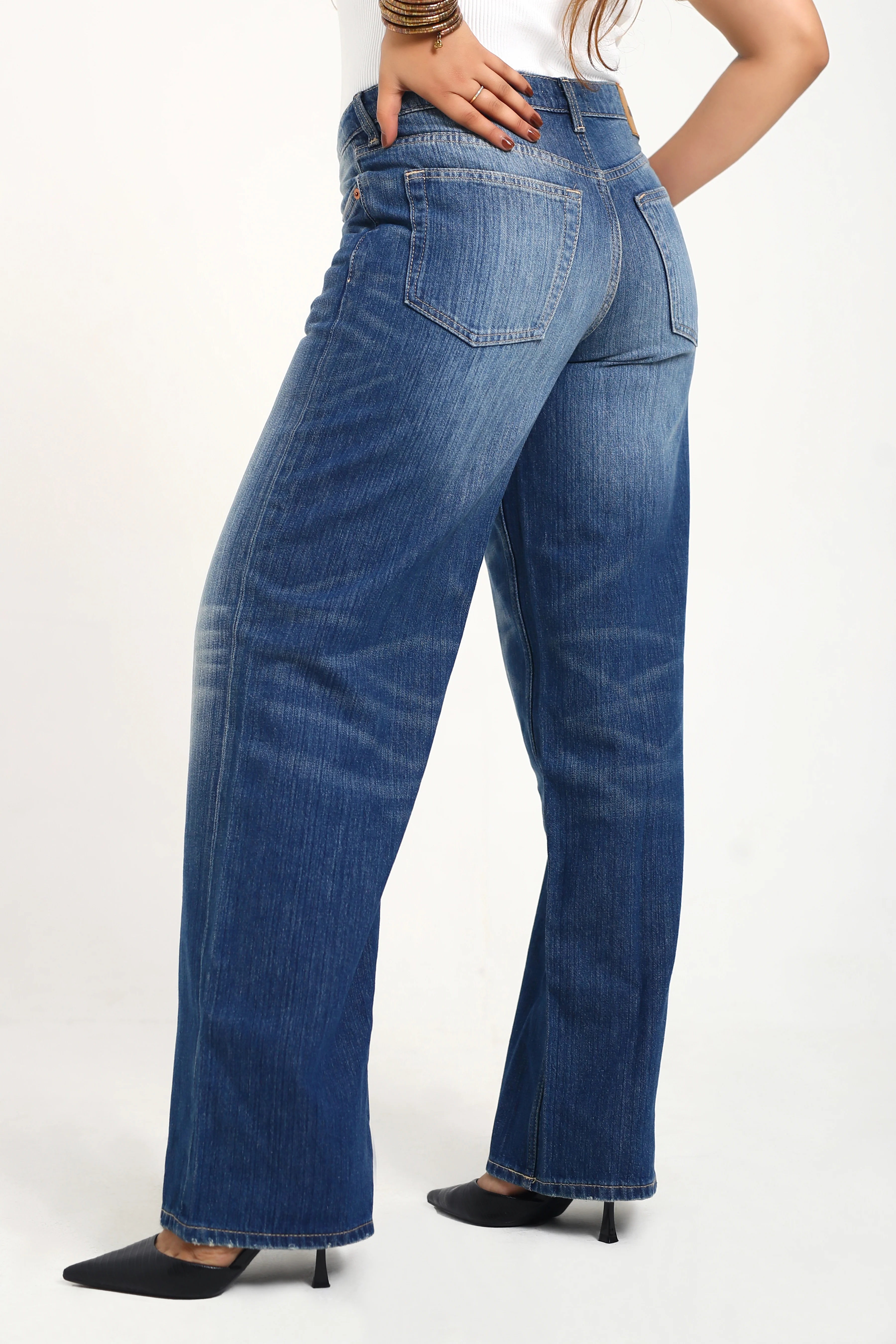 Ocean Wash Denim - Image 3