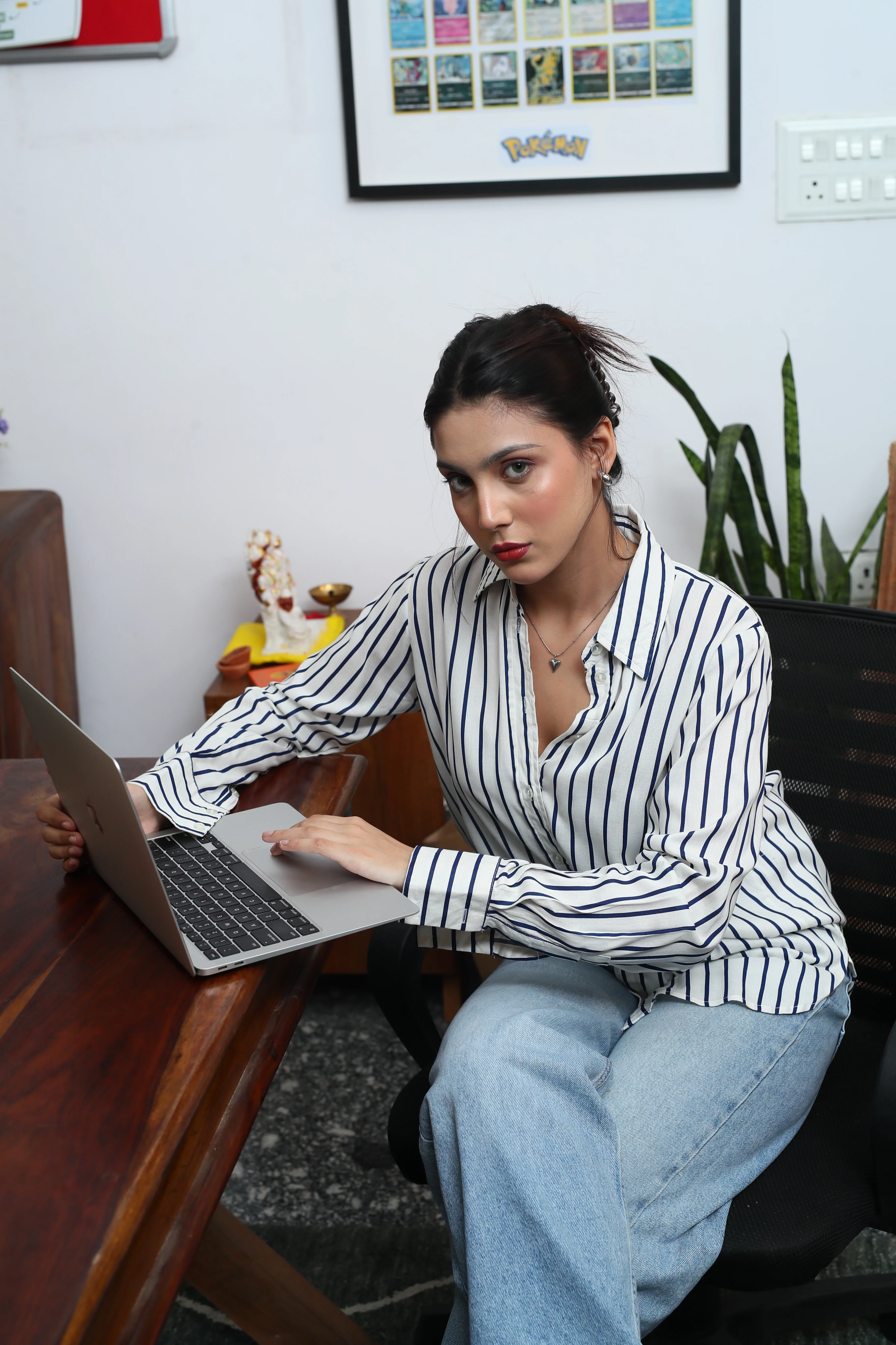 Super Flowy Navy striped shirt - Image 3