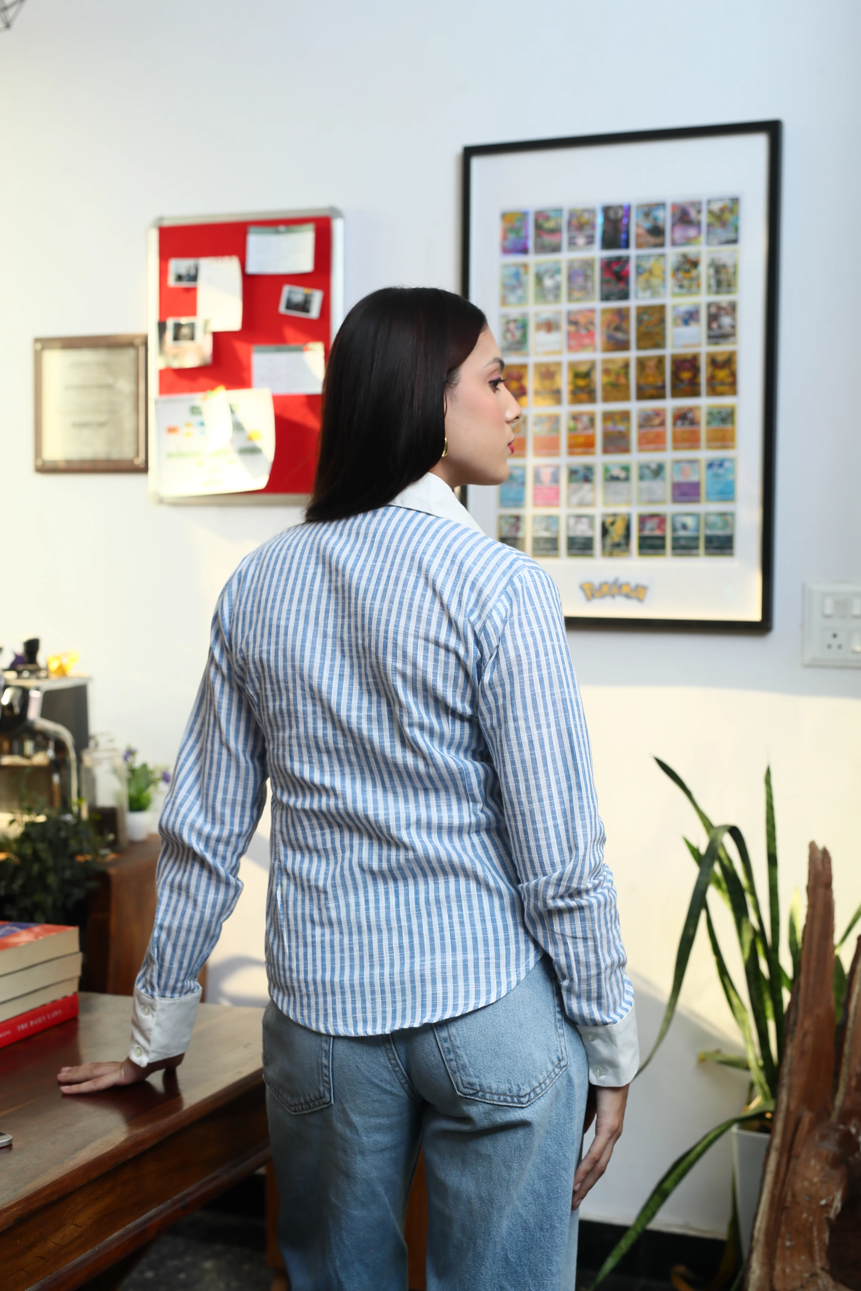 White collar fitted shirt - Image 3